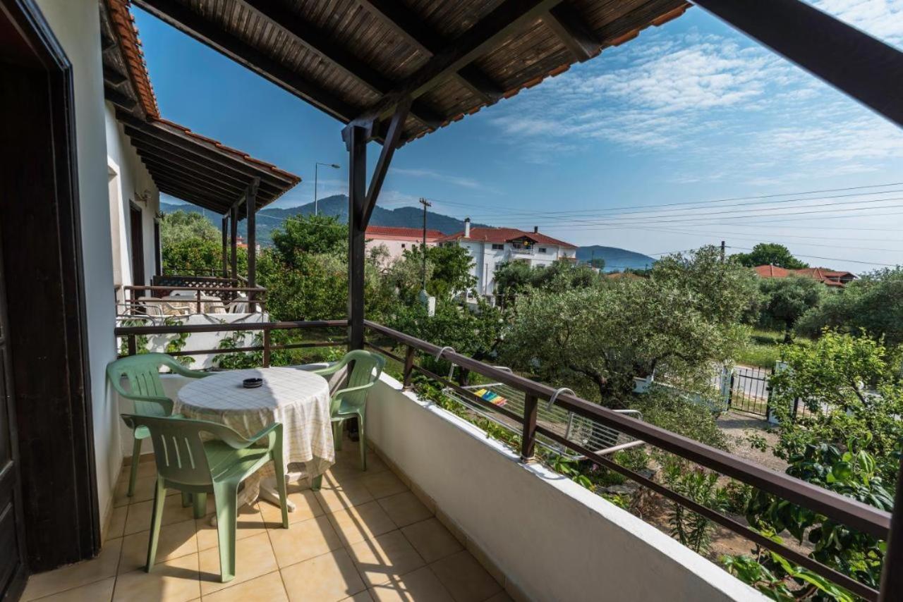 Olive Studios And Apartments Skala Potamia  Eksteriør billede